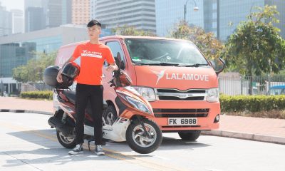 Lalamove delivery vehicles and driver in Hong Kong