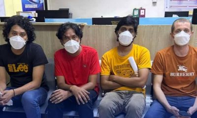 foreigners in Philippines wearing masks