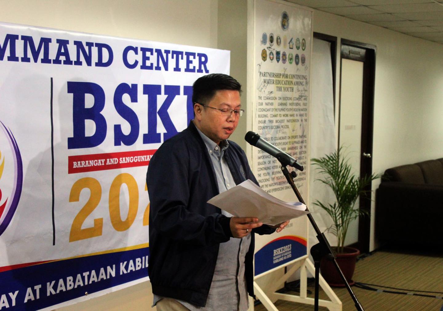 Comelec spokesperson John Rex Laudiangco