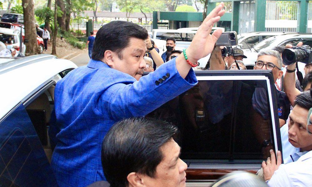 Jinggoy Estrada acquitted of plunder, convicted of bribery - Philippine Canadian Inquirer Nationwide Filipino Newspaper - Vimarsana News