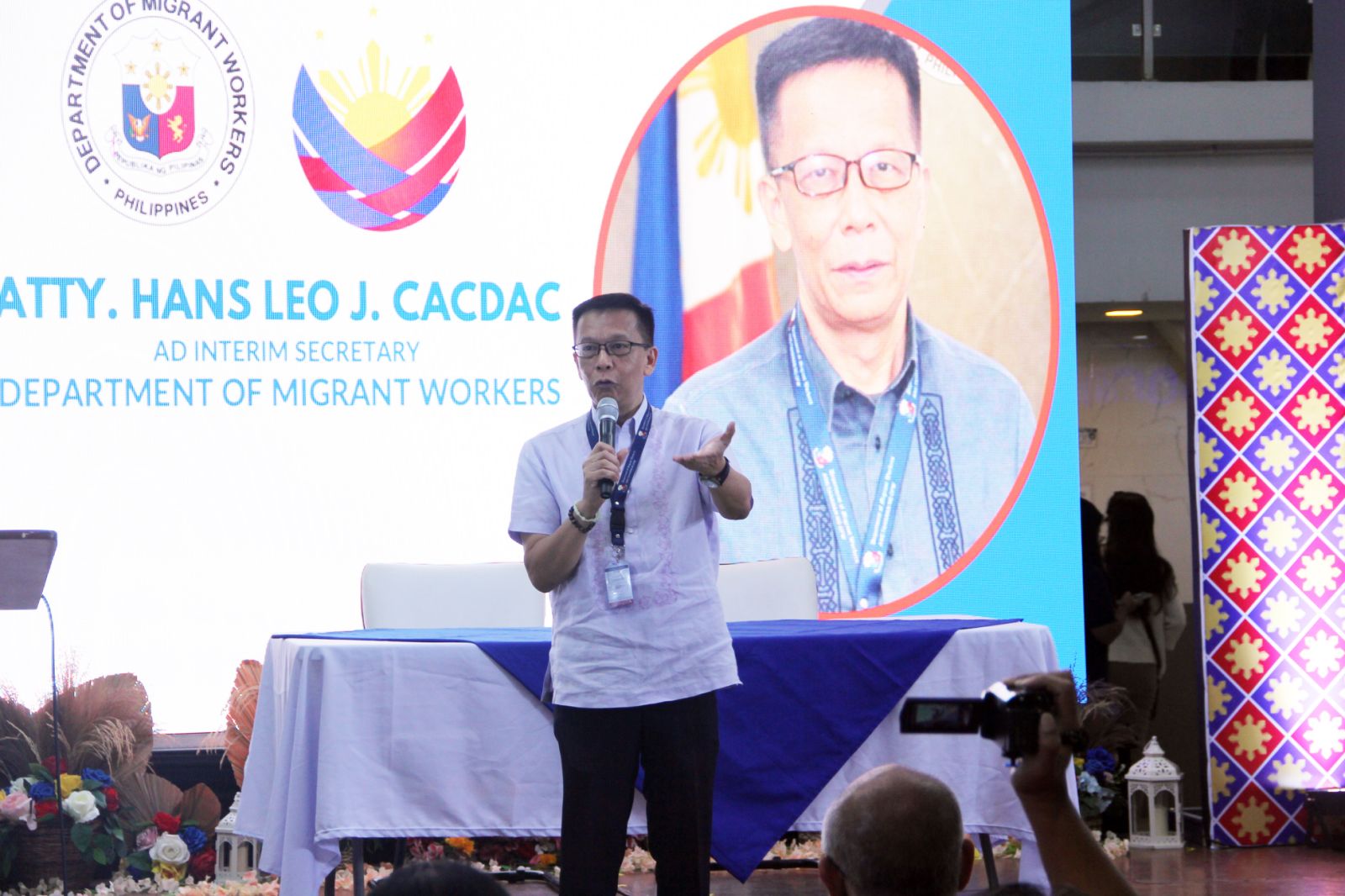 Migrant Workers Secretary Hans Leo Cacdac