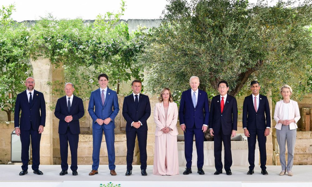 G7