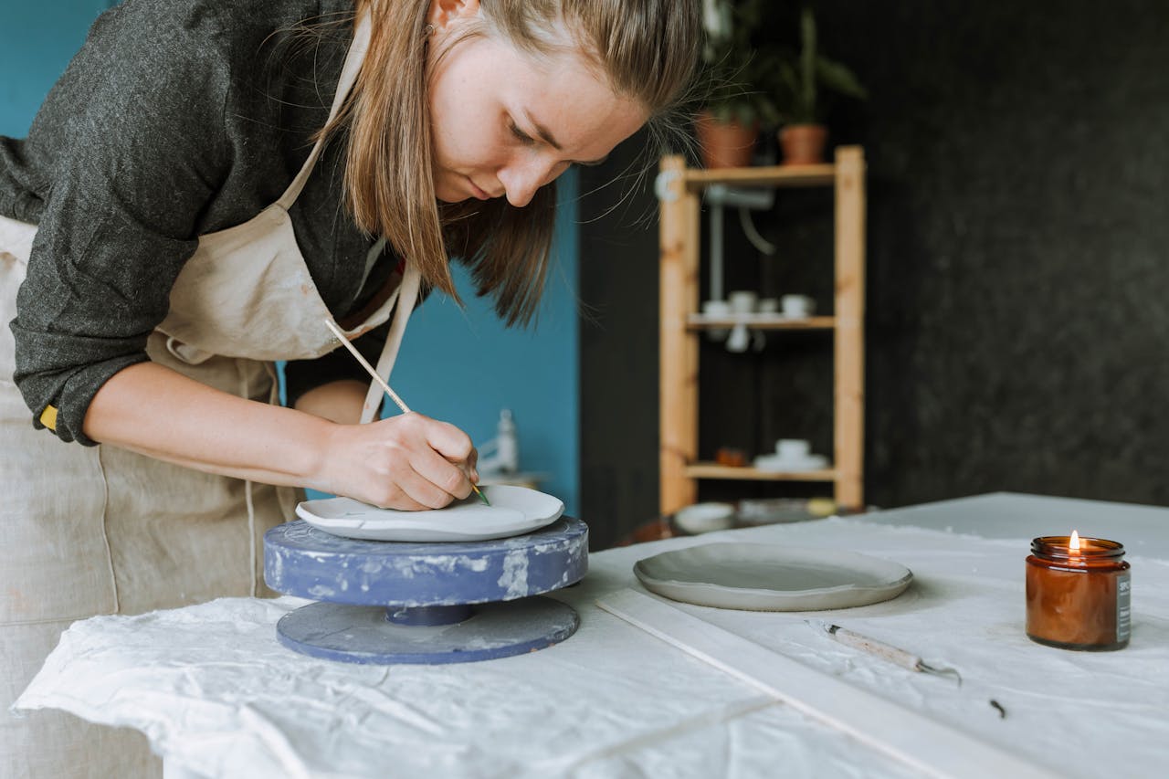 painting on clay