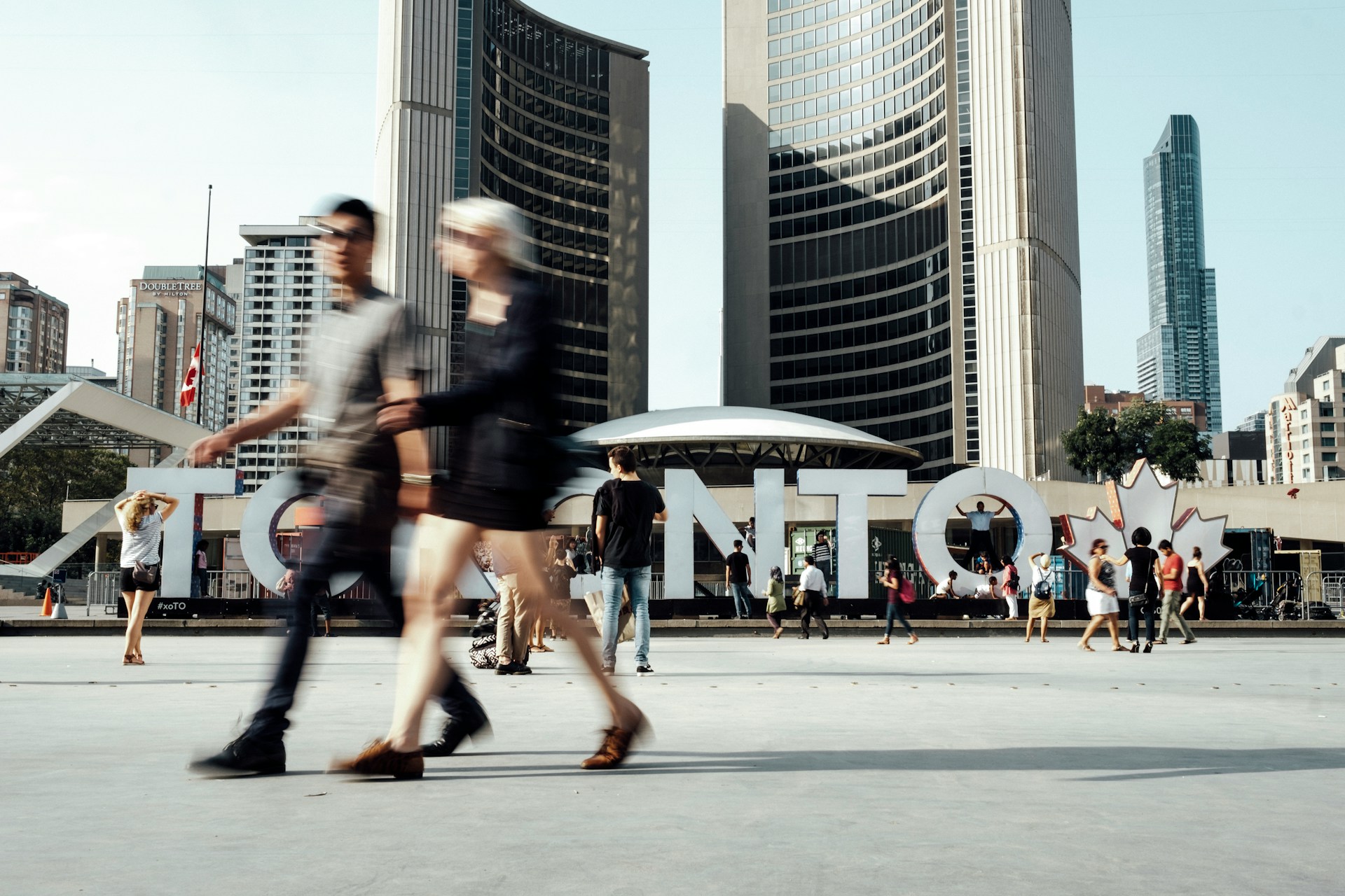 walking toronto