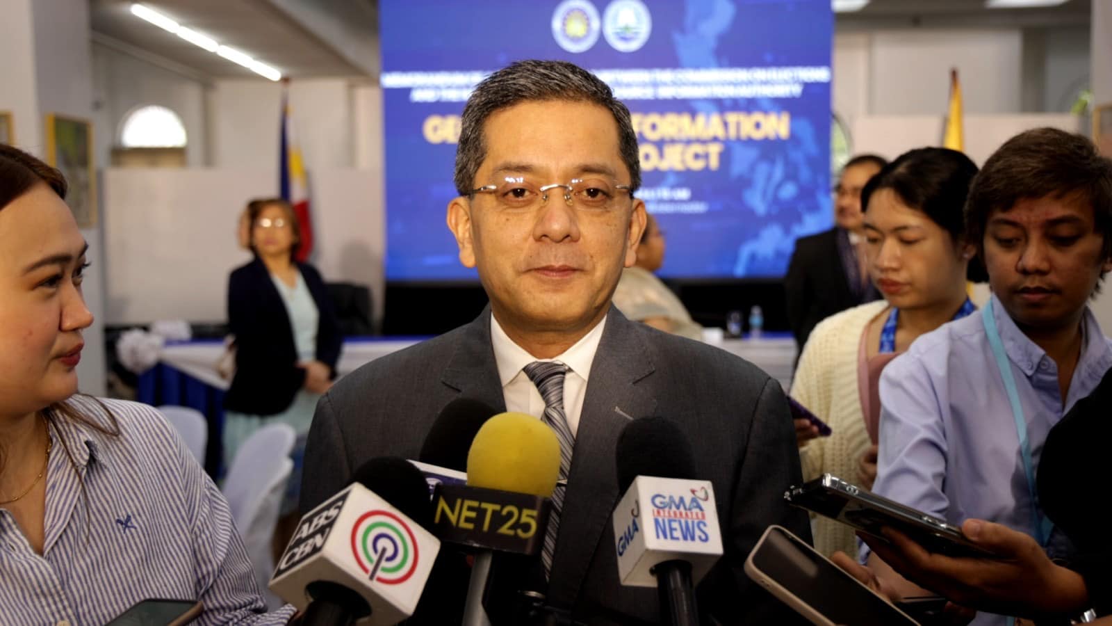 Comelec chairperson George Erwin Garcia